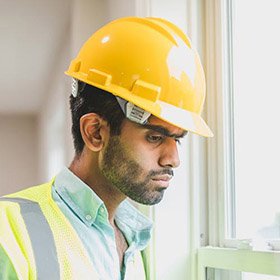 A propos worker 3